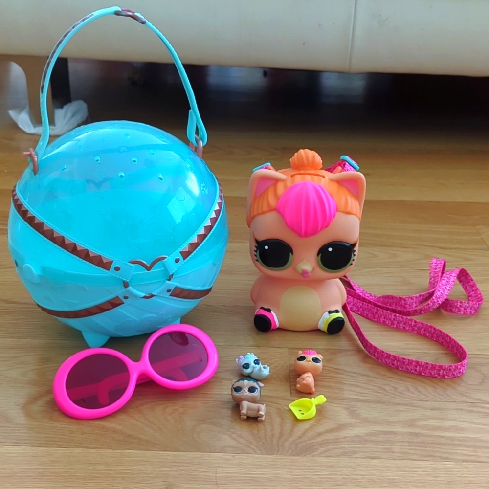 Lol surprise biggie pets neon kitty
